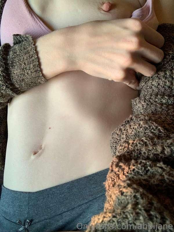 A little titty on a Saturday morning 🍒
Enjoy your day my swe..