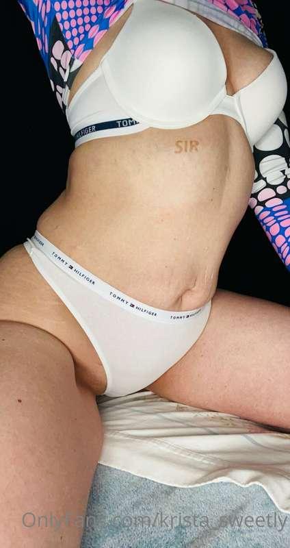 krista_sweetly image #1