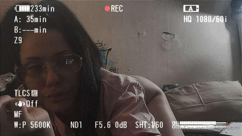 It’s all about my face and my 🍑 🍰  Like all my posts and get..