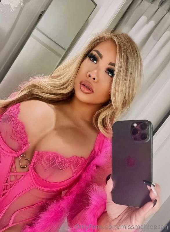 I am ready to have some fun!! DM me and figured out what i c..
