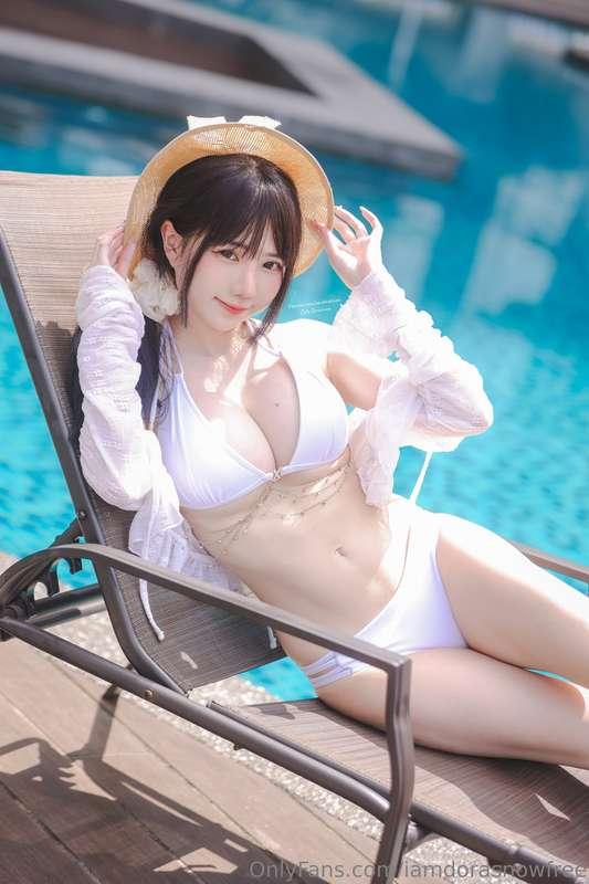 Who Would You Like to See Me Cosplay Huntrix With?😆🤪❤️June R..