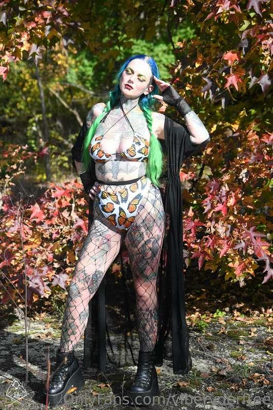 photos by Chaotic Visions outfit by me