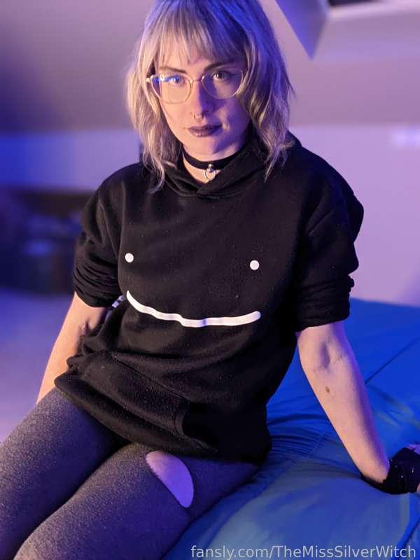 themisssilverwitch image #3