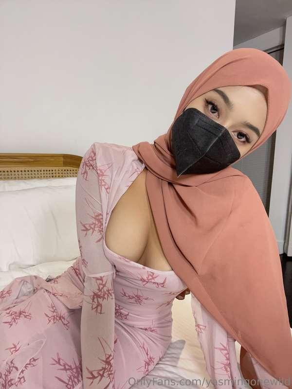 it’s soft... wanna touch?🥰😘