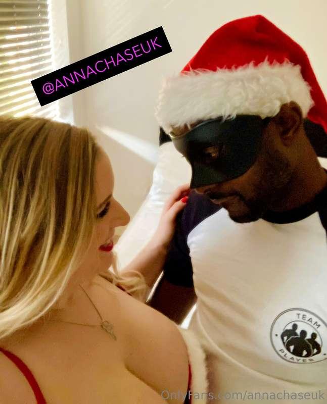 Cumming this weekend……. 😈