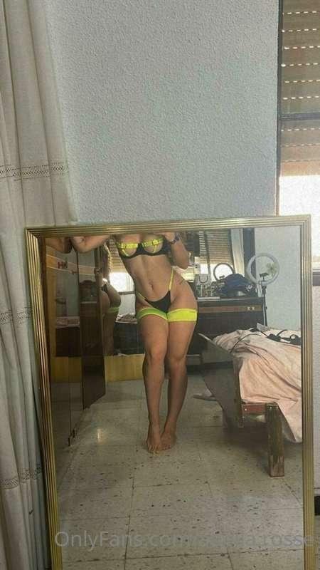Escribeme al DM para conseguir mi NUEVO contenido 💕🔥
