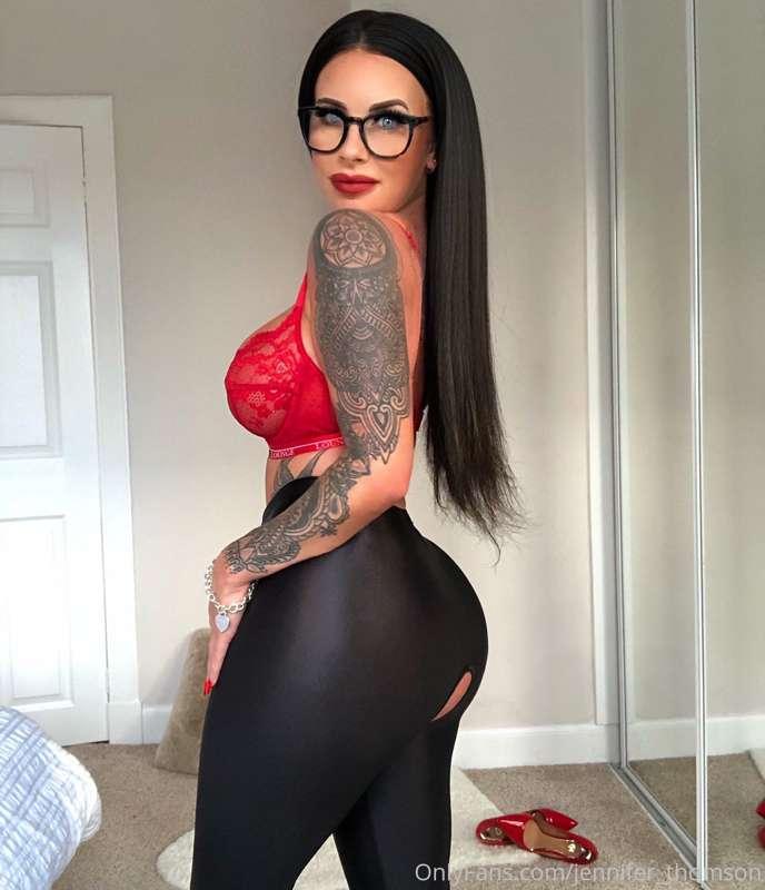 These are throwback photos of me from 2019 I think so the re..