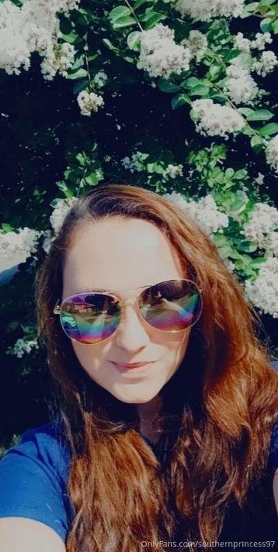 Such a beautiful day! Hope y'all have an amazing day too! Mu..