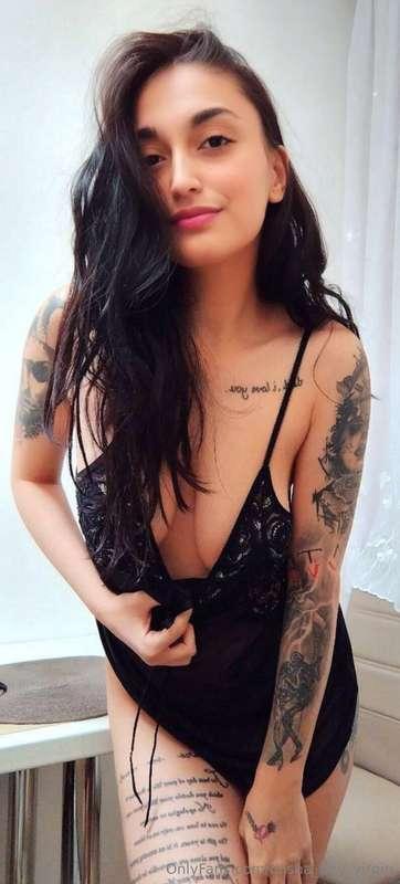 #advertising 🍑I am very open minded, just try me🍑
🎁FREE PAGE..