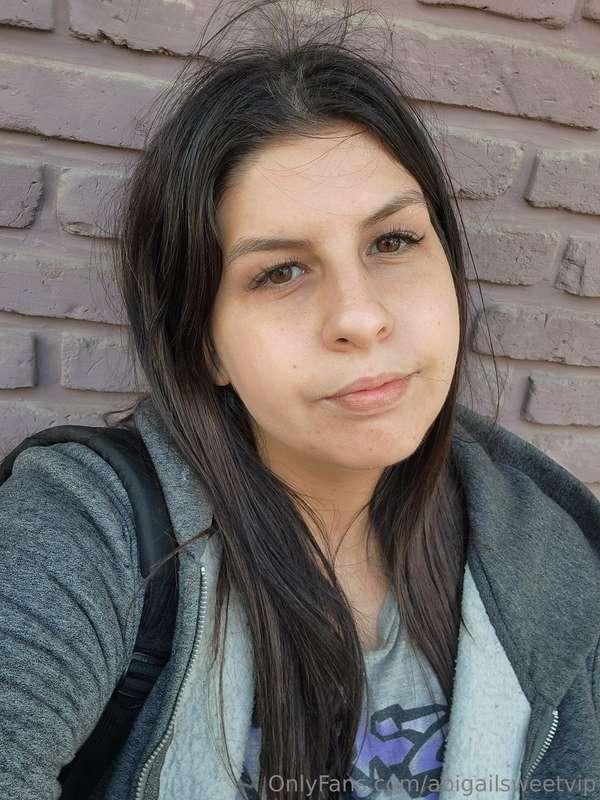 Im cute too. Today i went for a walk and i take some nice pi..