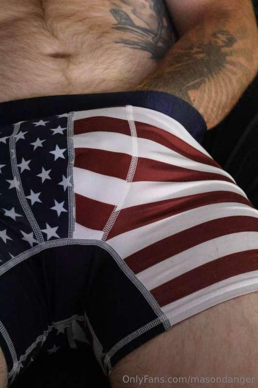 I pledge allegiance… to your fantasies ✨ what would you do t..