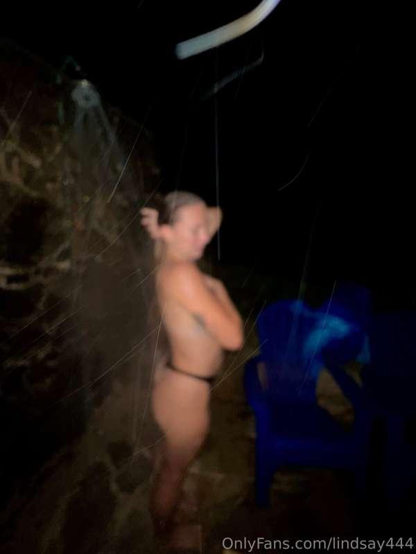 Join me for an outdoor shower 😘 naughty version next 🍒🍑🫶