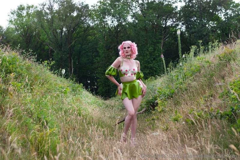BLOSSOM ~ The vibrant colors of this cute outfit and the sur..