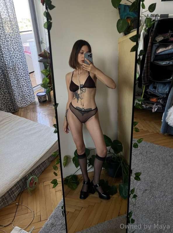 🌺𝗙𝗥𝗘𝗘 𝗢𝗡𝗟𝗬 𝗡𝗢𝗪🌺18 YEARS OLD🌺 @pppoisonnnivy @pppoisonnnivy @..