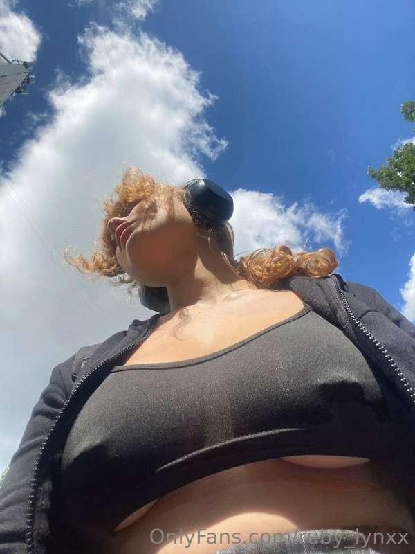 ## Freedom for boobs! 🎀