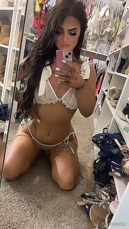 These ass tan lines aren’t it 🤣 and the body isn’t Bodying, ..