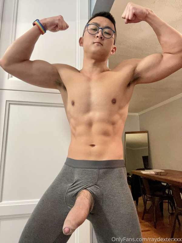 It’s finally cold enough to whip out the long johns 🥰