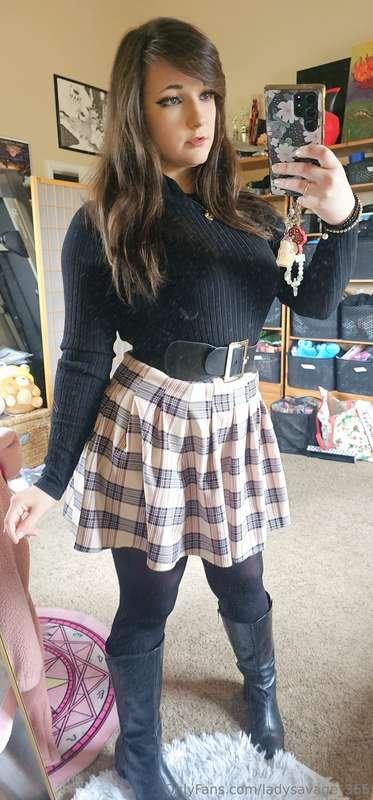 Had to get up early this morning to be a corporate girly for..