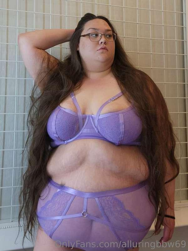 alluringbbw69 image #1