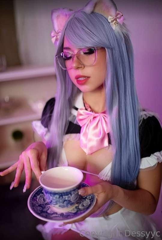 would you like some teas sir? :3