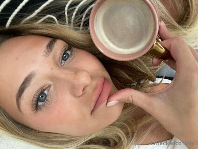 ☕ COFFEE ➡ 🚿 SHOWER ➡ 🚗 CARAre you like this too? or you pre..