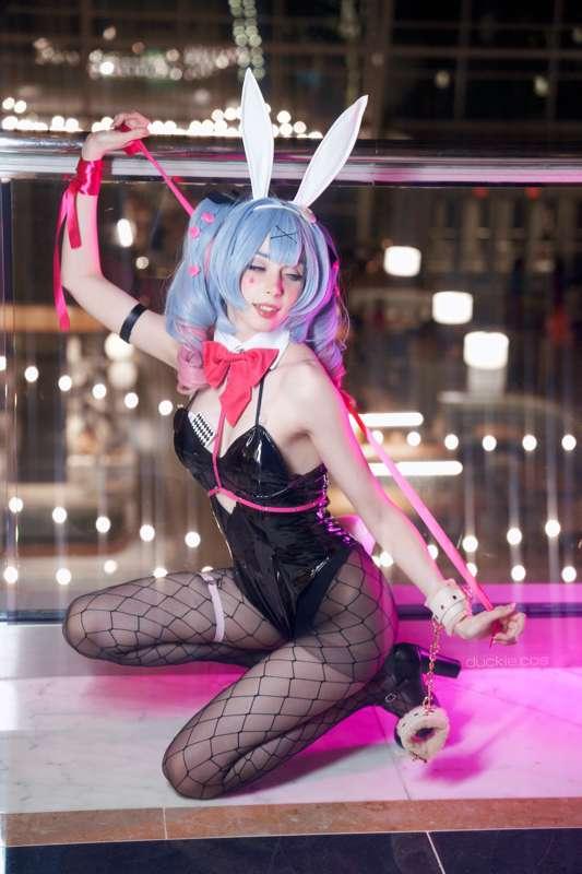 Rabbit Hole Miku HD Set