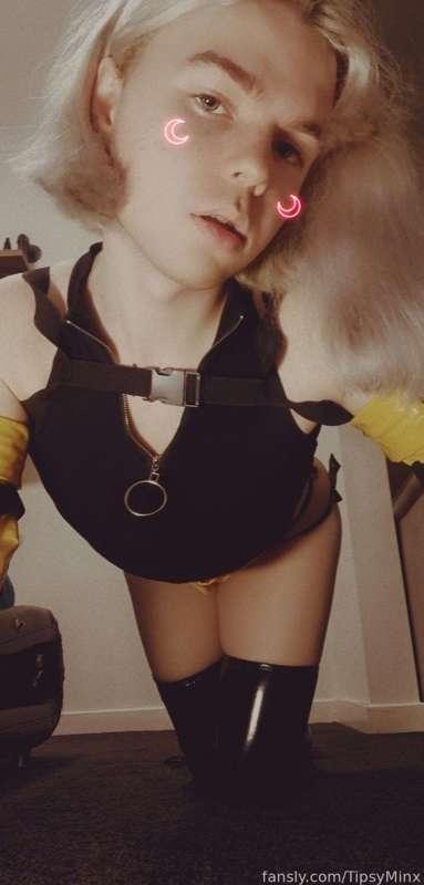 tipsyminx image #10