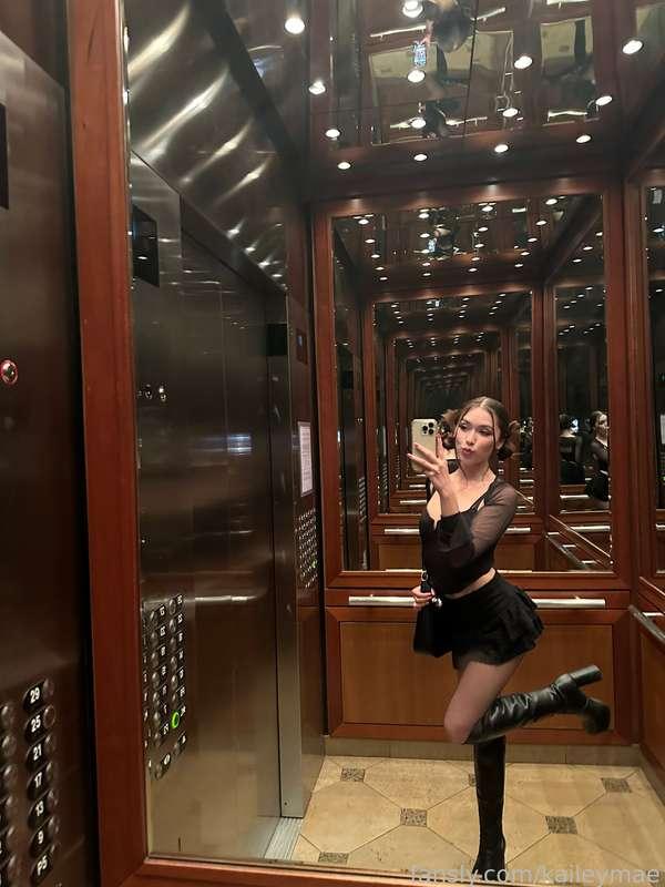 kaileymae image #1