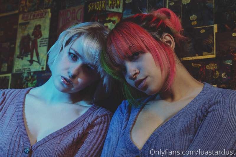 I don't know if I've shared this cozy set with Ashley on her..