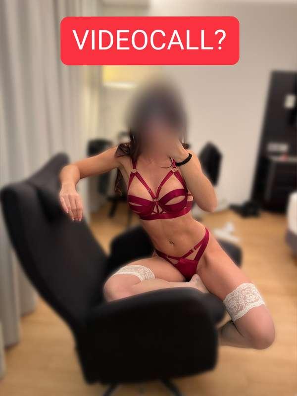 FUCK! 😱it's time to give you my good jet is a VIDEOCALL, SEX..