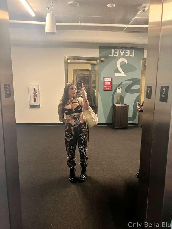 bellabluofficial image #0