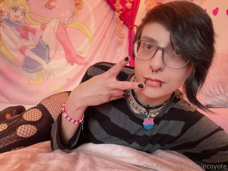 WARNING!! local emo boys maybe waiting at home to seduce you..