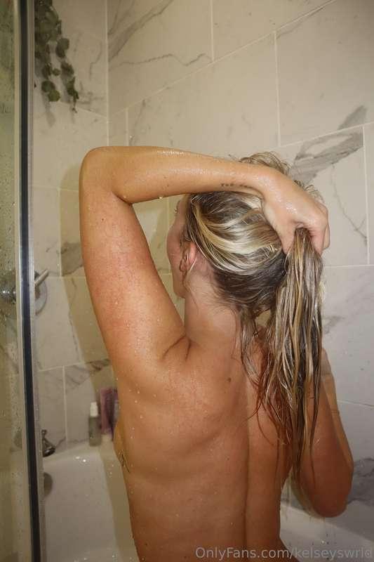 Hold back my hair for me ☺️