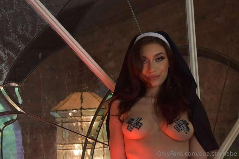 Previously unseen from my "nun" series lol, these are comple..