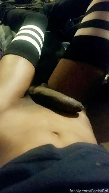 pockyboi image #3