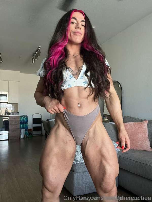 jennycutiee image #1