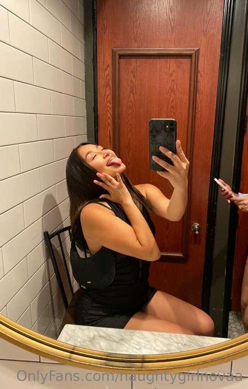 Spit in my mouth daddy! 👅💦