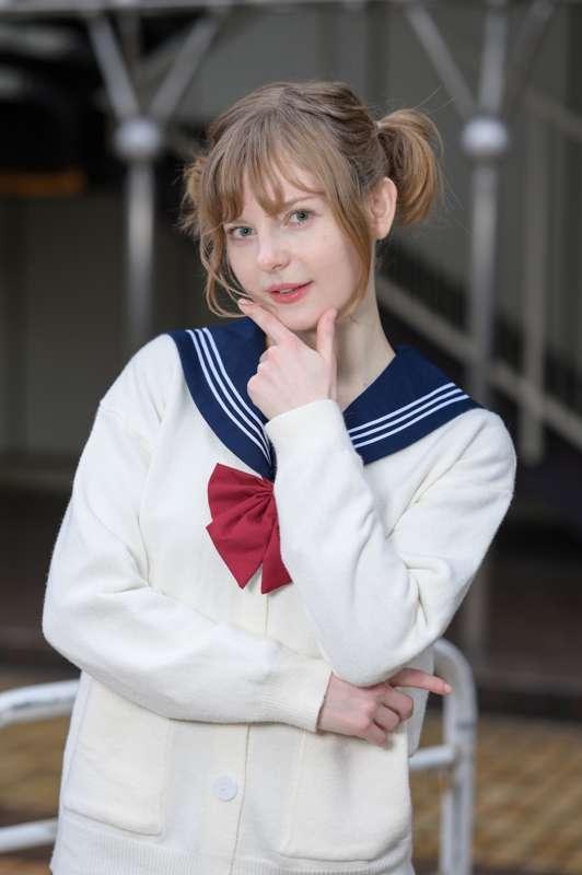 ella_freya main image