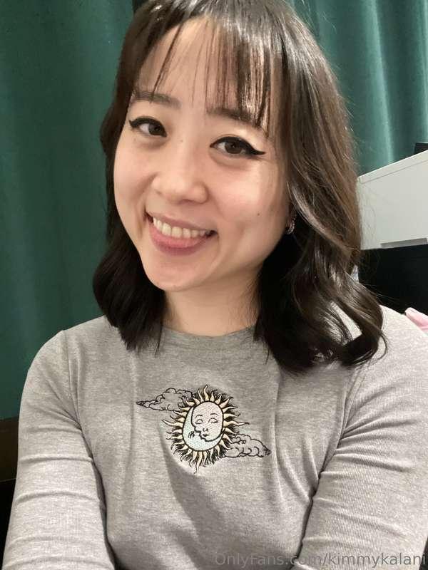 BREAKING NEWS! I just chopped off all my hair and this is th..