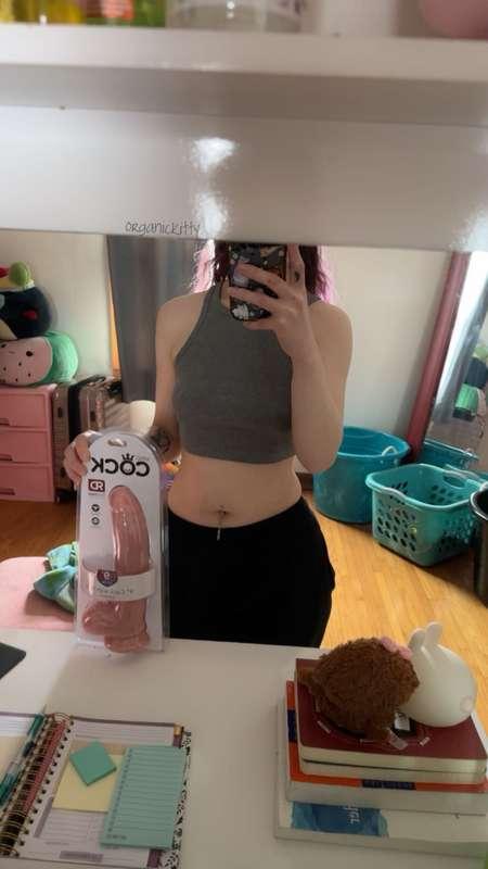 Do you think I can handle this 9 inch dildo? 👀🤠