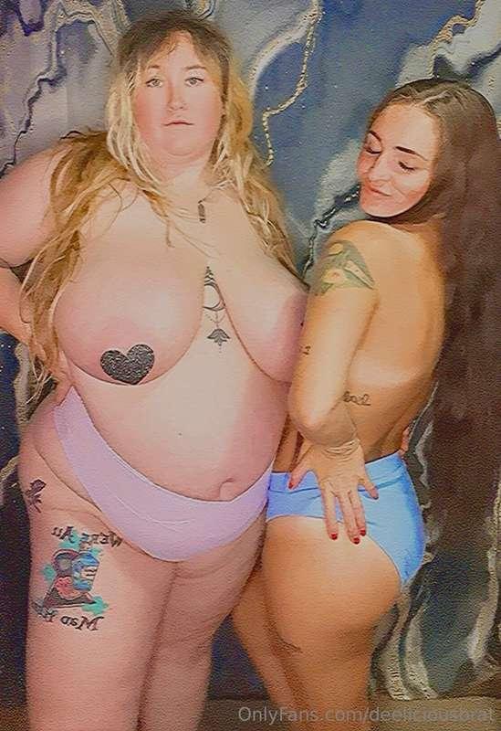 🔥🔥🔥 My bestie and I are fucking hot!!!