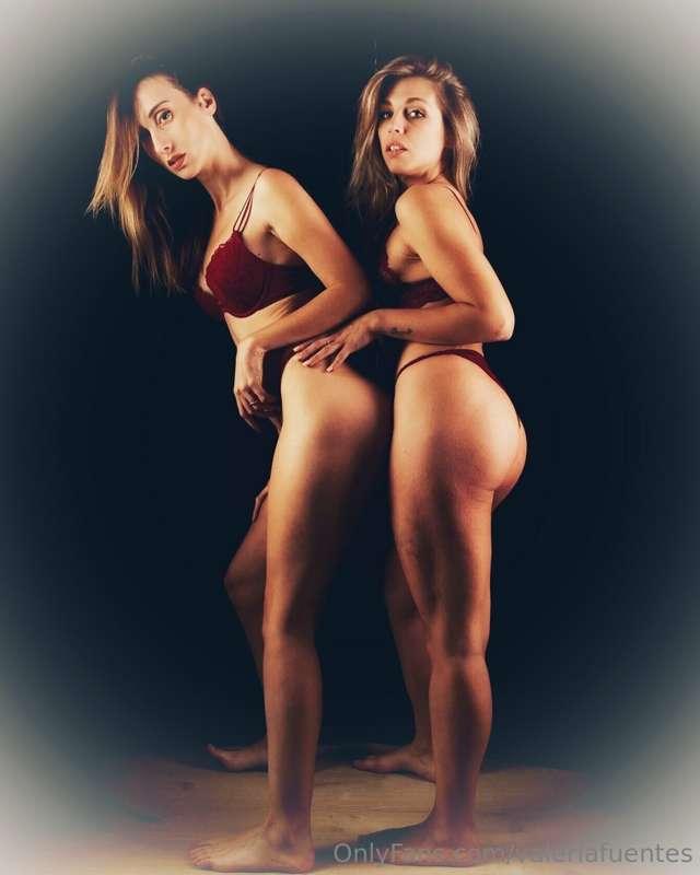 🎄🎄FELIZ NAVIDAD🎄🎄 Mi regalo para ti amor...LESBICO con @marg..