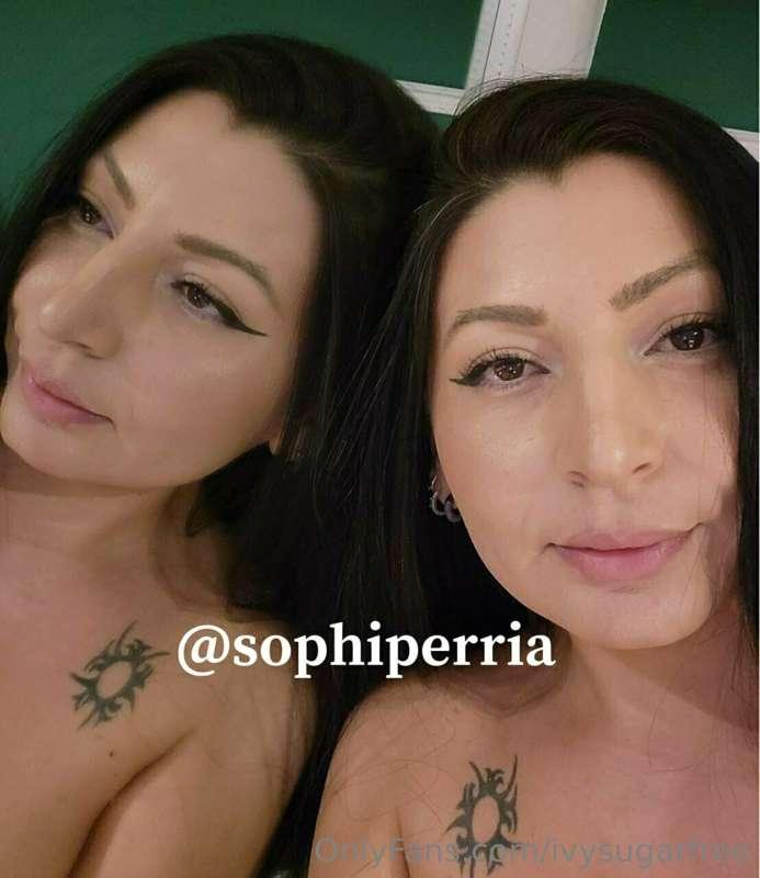 She is a HOT MOMMY that loves to be punished by fucking a hu..