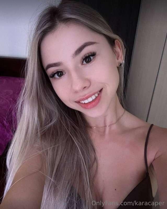 🔞@eliss333 IS WET RIGHT NOW🔞Gorgeous princess @eliss333wants..