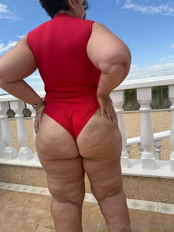 Isn’t red a sexy colour? ❤️