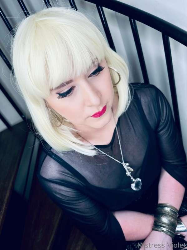 mistressviolet image #3