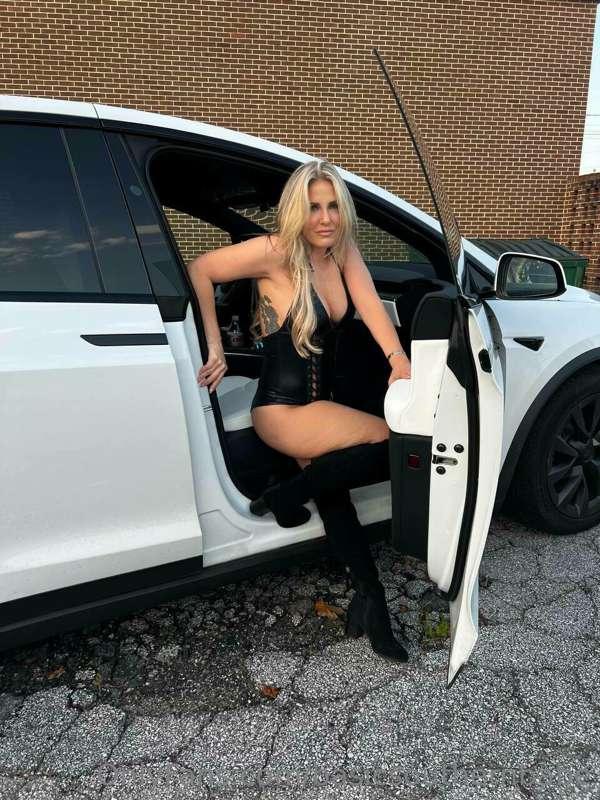 basicsouthernbabe image #0