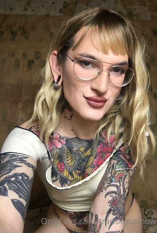 Do you like this top on me? 💛