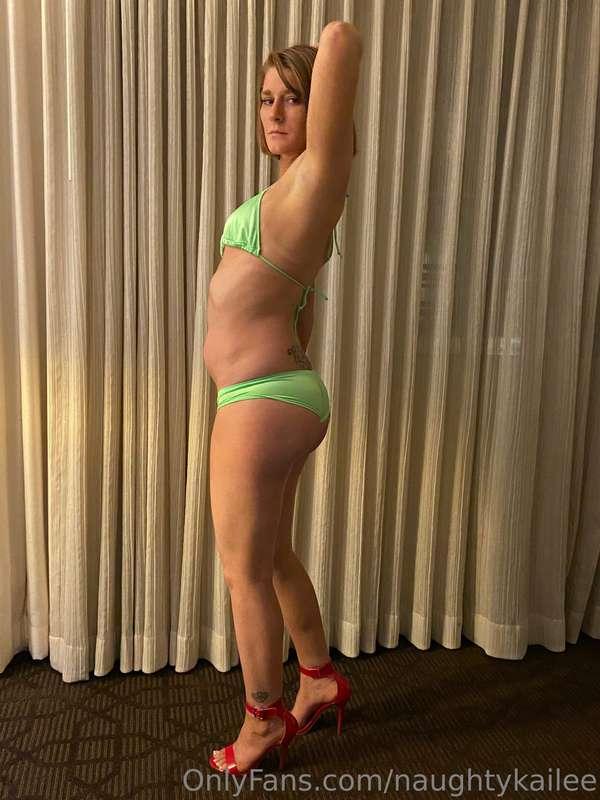 naughtykailee image #2