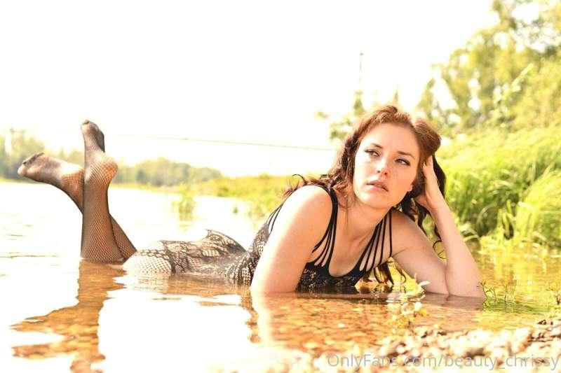 Badenixe
#catsuit #fetish #germany #water